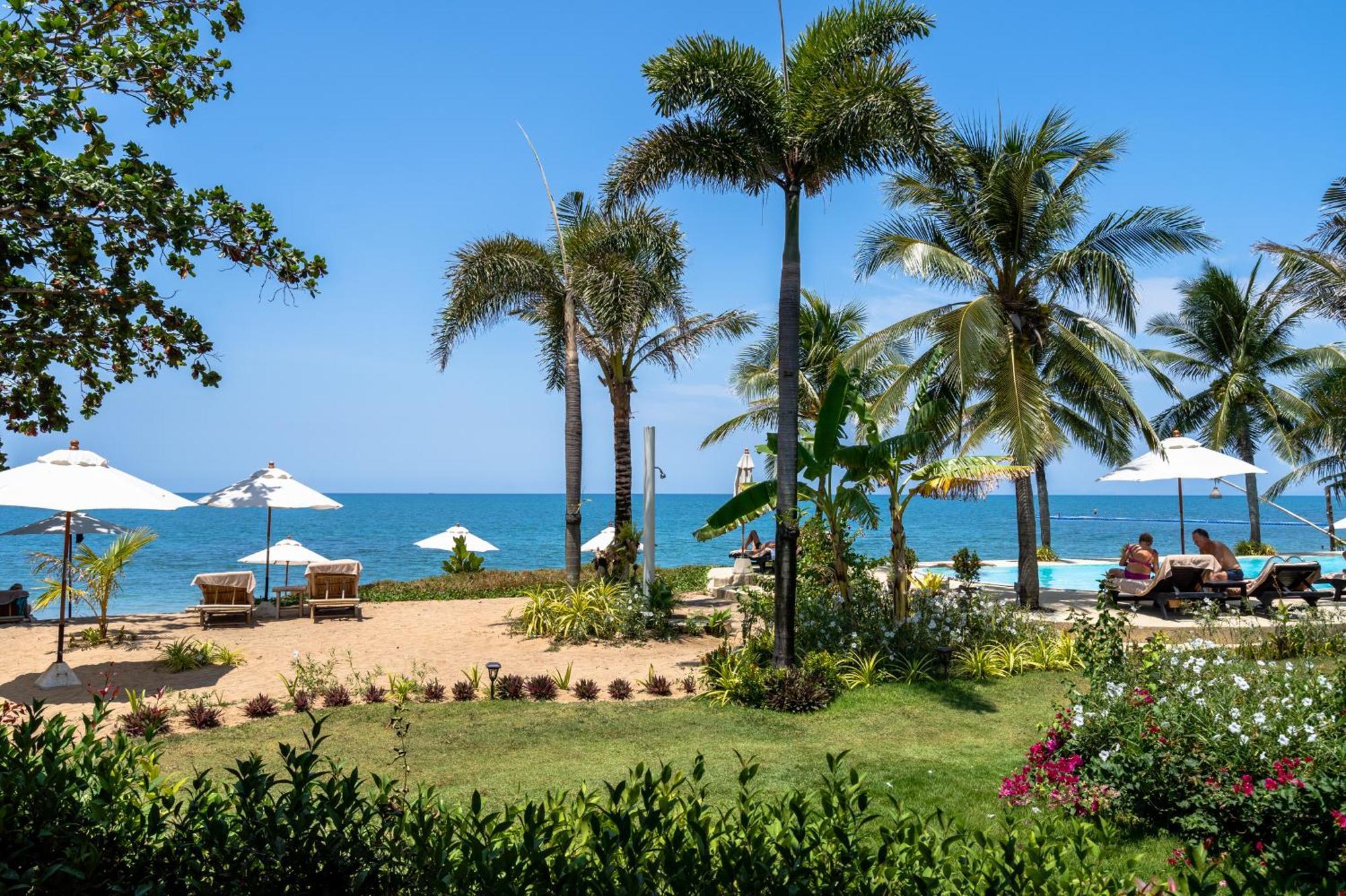Lanta Palace Beach Resort & Spa - Adult Only Ko Lanta Екстериор снимка